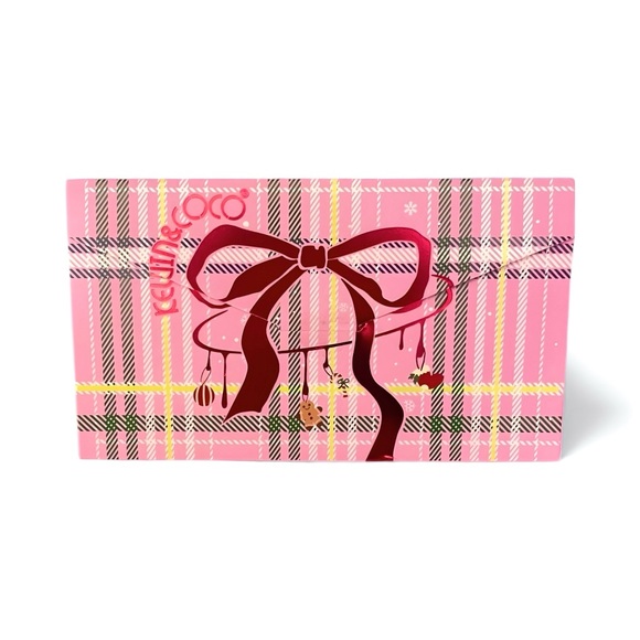 Kevin & Coco Other - Kevin & Coco Eternal Love 18 Color Holiday Eyeshadow Palette